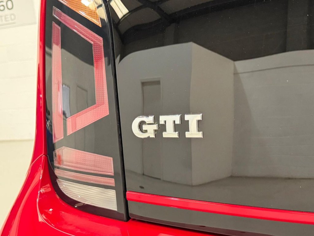 Used Volkswagen up! 2021 for sale - 78158389: Photo 41