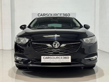 Used Vauxhall Insignia 2018 for sale - 78256116: Photo