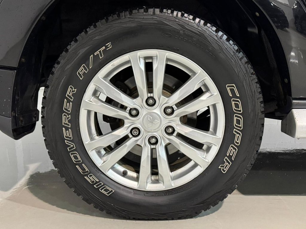 Used Mitsubishi Shogun 2015 for sale - 77388766: Photo 17