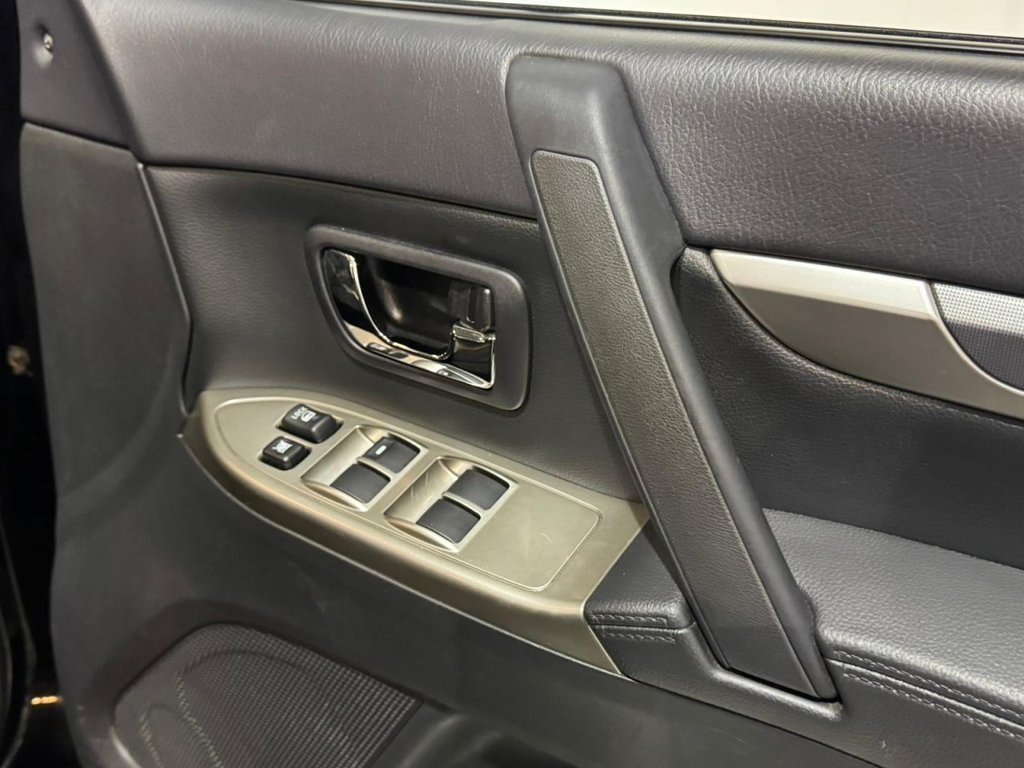 Used Mitsubishi Shogun 2015 for sale - 77388766: Photo 48