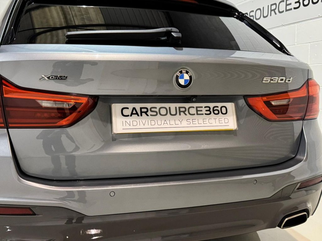 Used BMW 5 Series 2018 for sale - 76962323: Photo 42