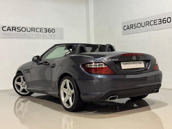 Used Mercedes-Benz SLK 2015 for sale - 78806116: Photo
