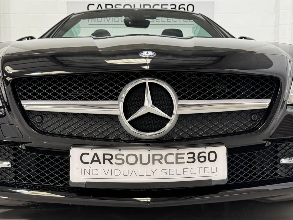 Used Mercedes-Benz SLK 2015 for sale - 77927184: Photo 19