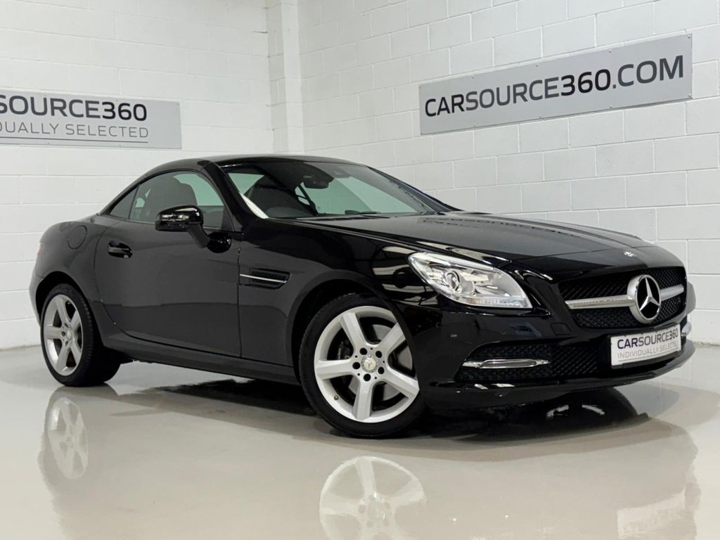 Used Mercedes-Benz SLK 2015 for sale - 77927184: Photo 2