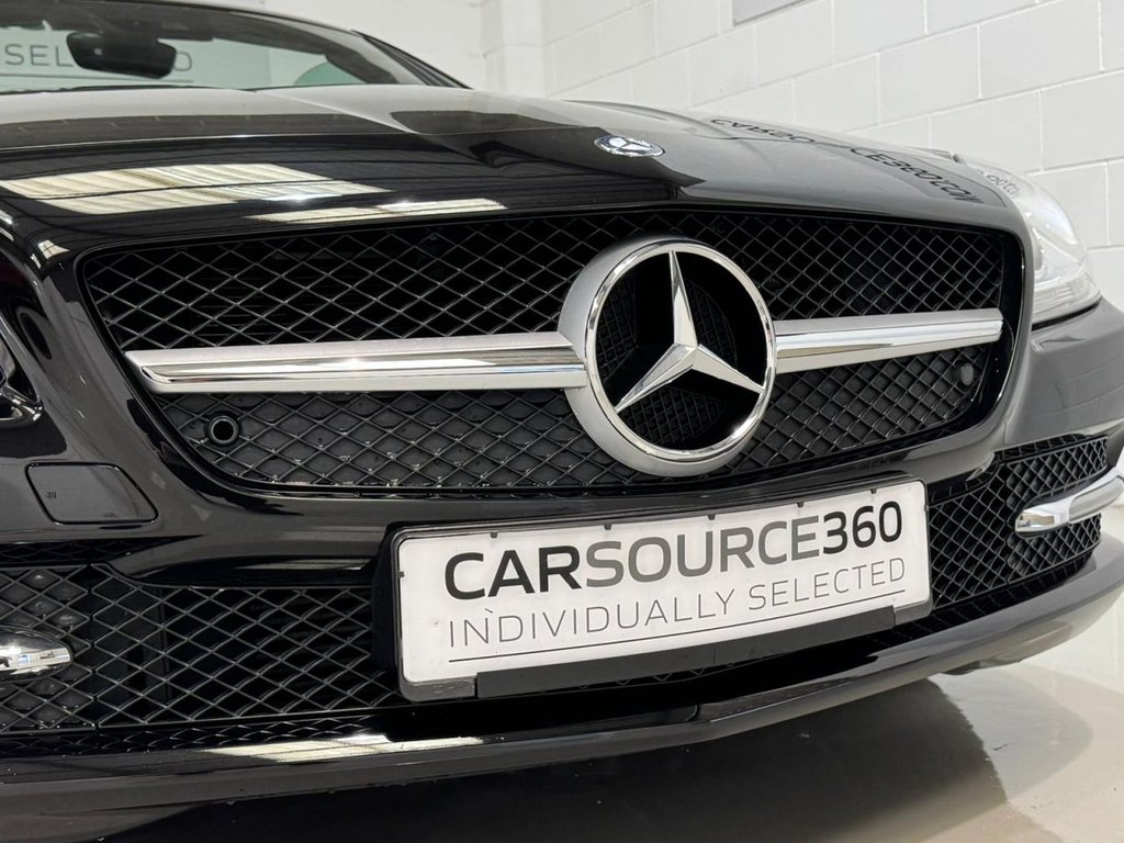 Used Mercedes-Benz SLK 2015 for sale - 77927184: Photo 23