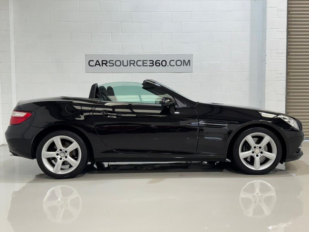 Used Mercedes-Benz SLK 2015 for sale - 77927184: Photo 33
