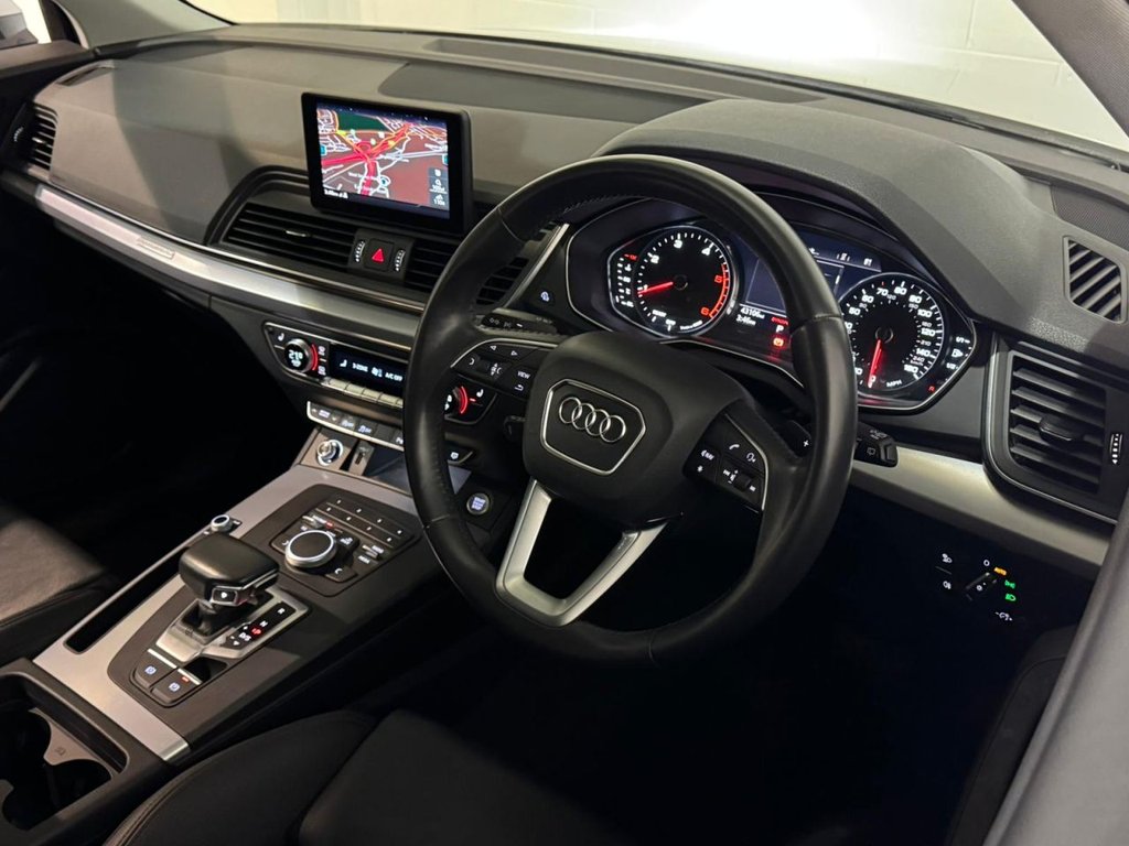 Used Audi Q5 2019 for sale - 77232022: Photo 38