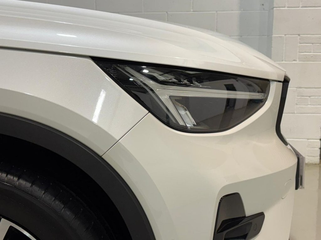 Used Volvo XC40 2023 for sale - 76962083: Photo 11