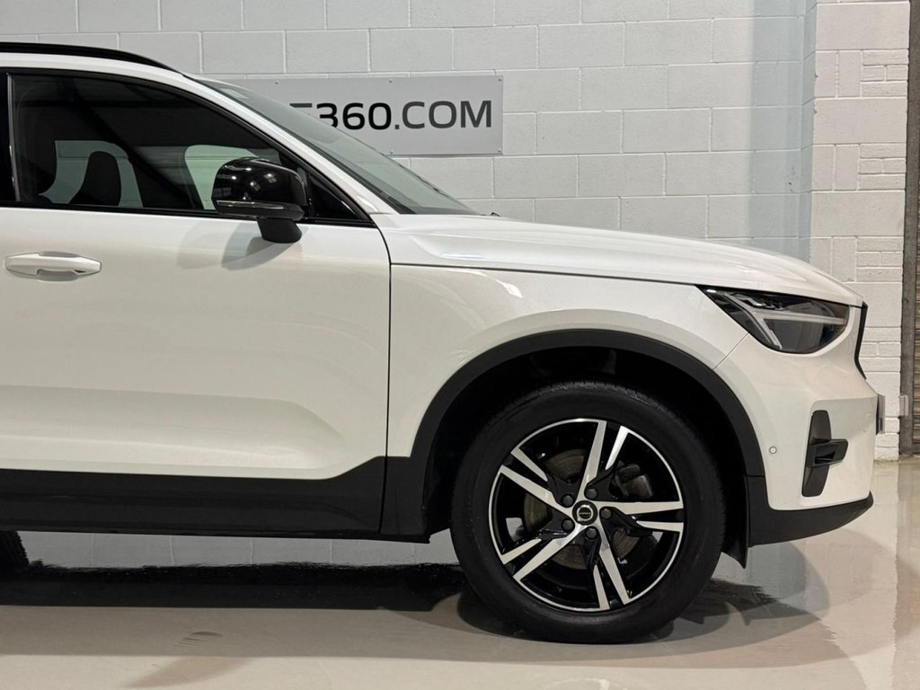Used Volvo XC40 2023 for sale - 76962083: Photo 17