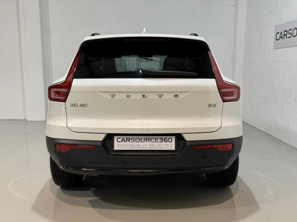 Used Volvo XC40 2023 for sale - 76962083: Photo 23