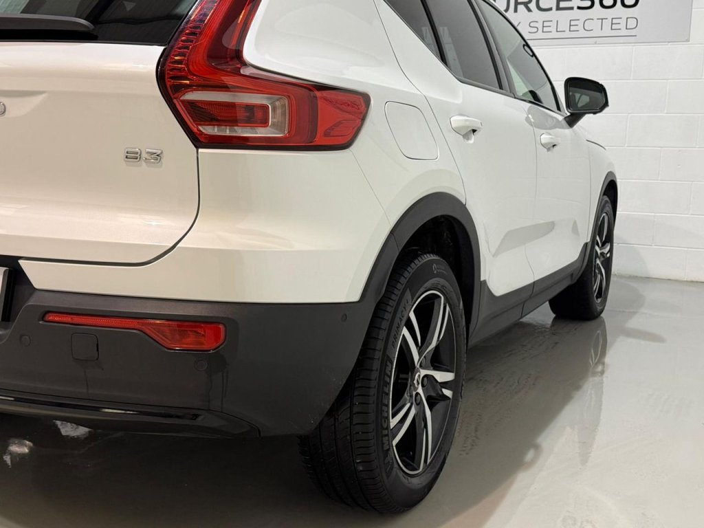 Used Volvo XC40 2023 for sale - 76962083: Photo 24