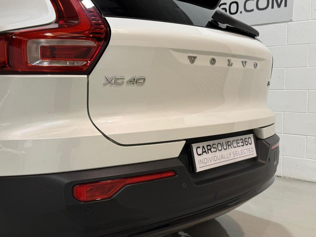 Used Volvo XC40 2023 for sale - 76962083: Photo 27