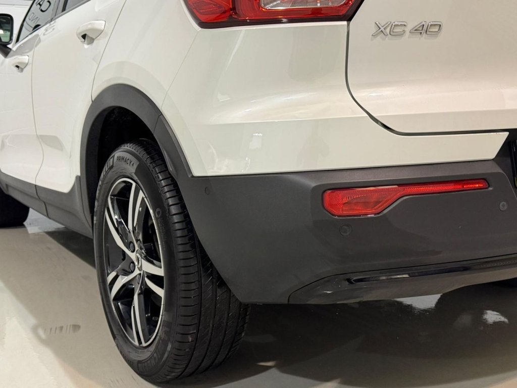 Used Volvo XC40 2023 for sale - 76962083: Photo 31
