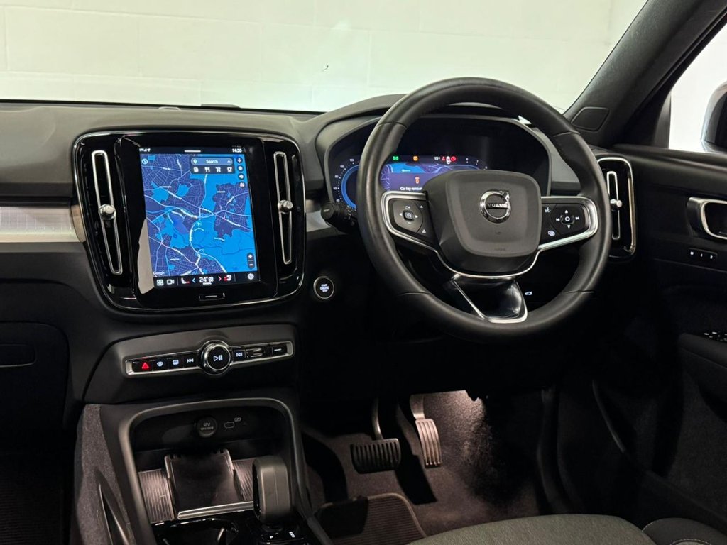 Used Volvo XC40 2023 for sale - 76962083: Photo 38