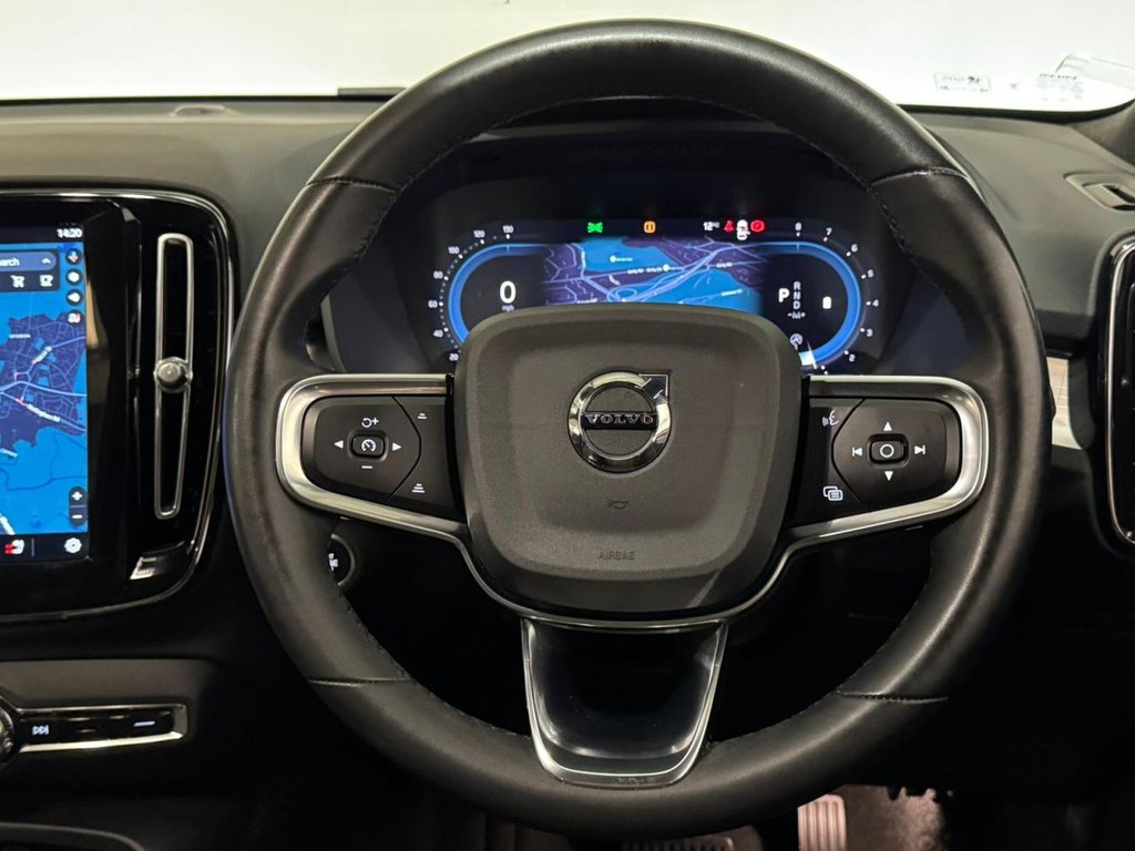 Used Volvo XC40 2023 for sale - 76962083: Photo 39