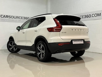 Used Volvo XC40 2023 for sale - 76962083: Photo
