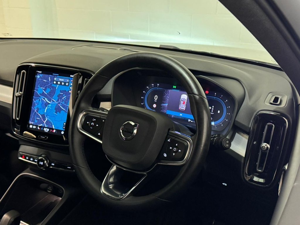 Used Volvo XC40 2023 for sale - 76962083: Photo 40
