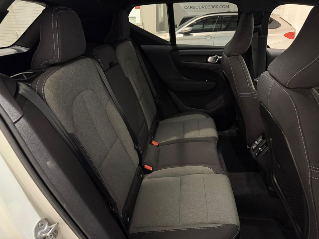 Used Volvo XC40 2023 for sale - 76962083: Photo 50