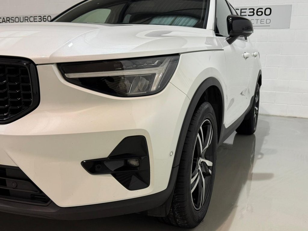Used Volvo XC40 2023 for sale - 76962083: Photo 6