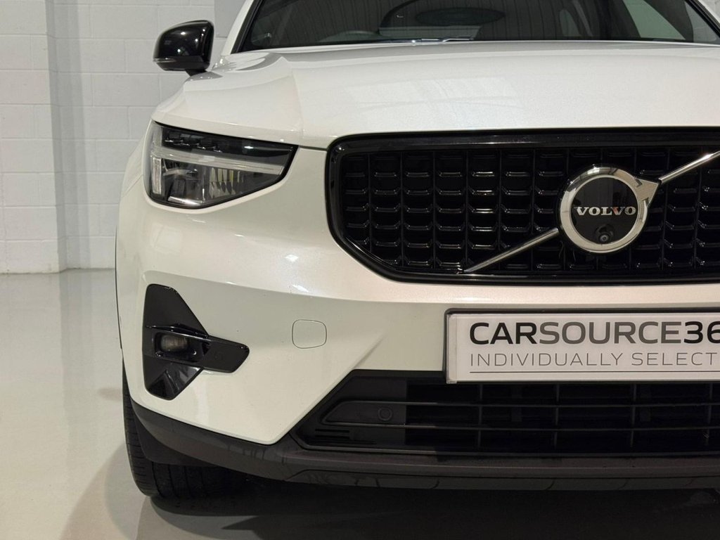 Used Volvo XC40 2023 for sale - 76962083: Photo 8
