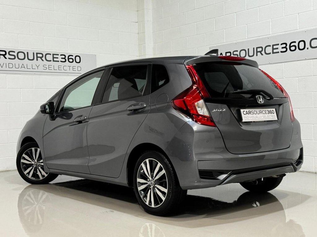Used Honda Jazz 2019 for sale - 78097096: Photo 33
