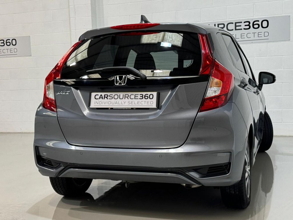 Used Honda Jazz 2019 for sale - 78097096: Photo 34