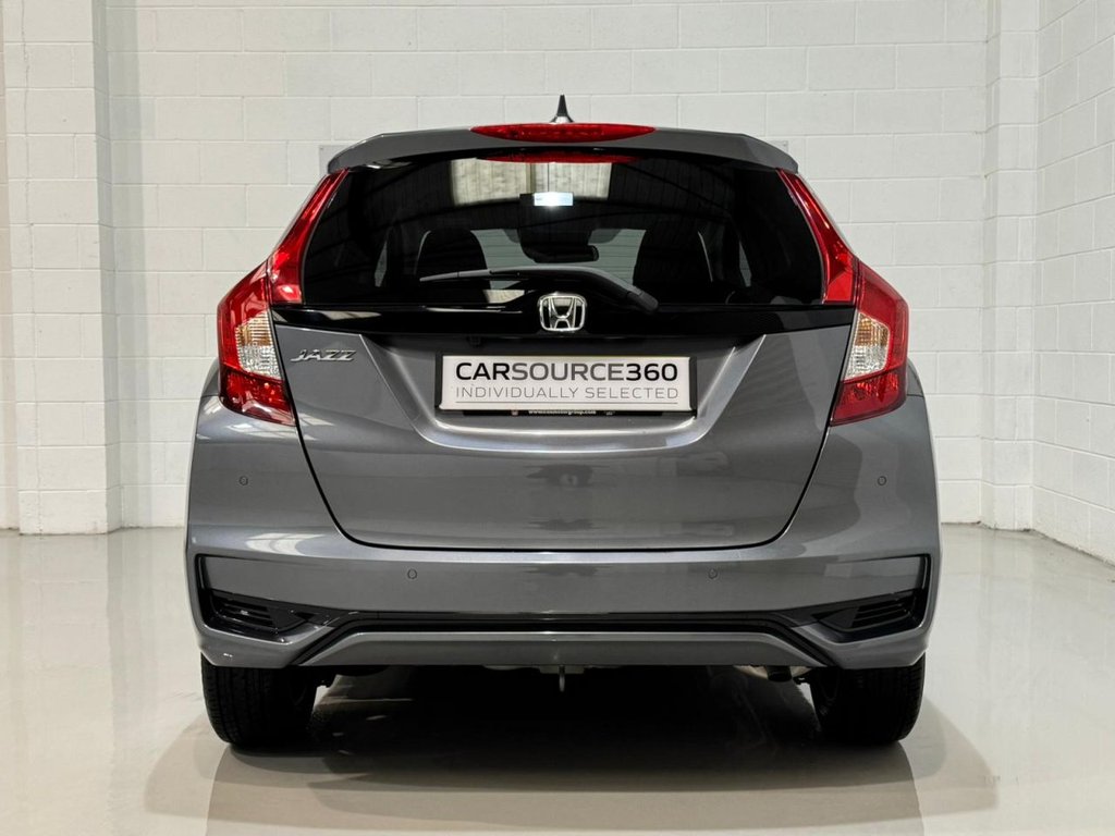 Used Honda Jazz 2019 for sale - 78097096: Photo 36