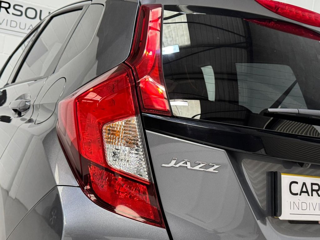 Used Honda Jazz 2019 for sale - 78097096: Photo 37