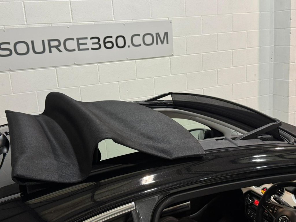 Used Vauxhall ADAM 2017 for sale - 76962195: Photo 33