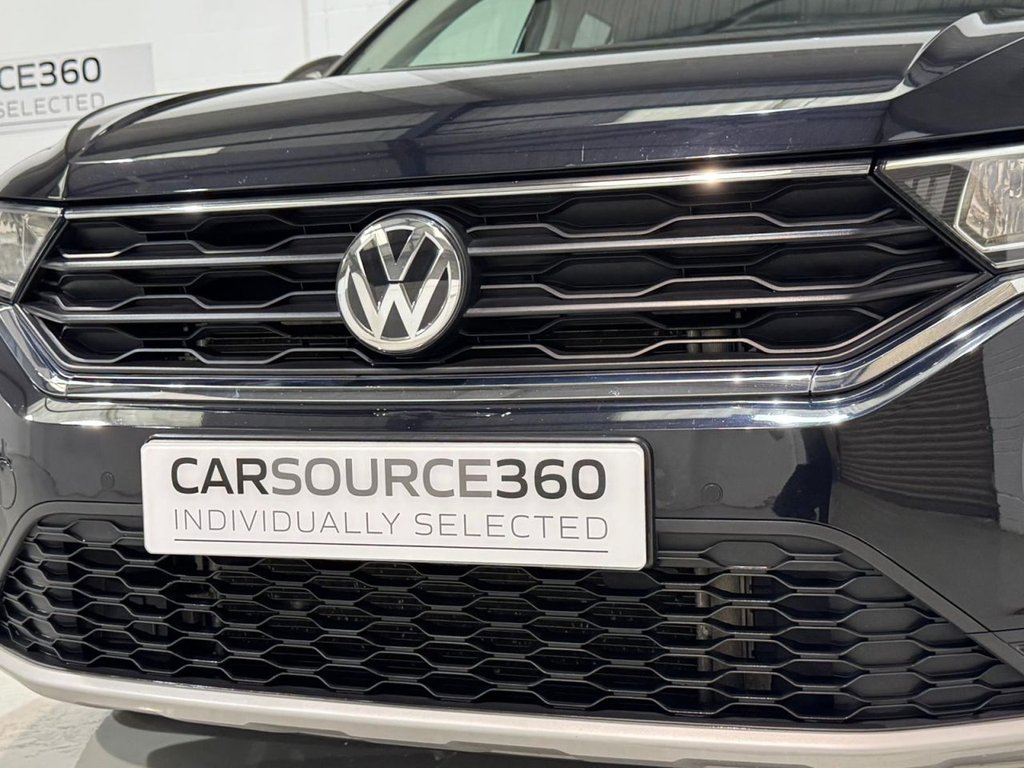 Used Volkswagen T-Roc 2019 for sale - 76962143: Photo 18