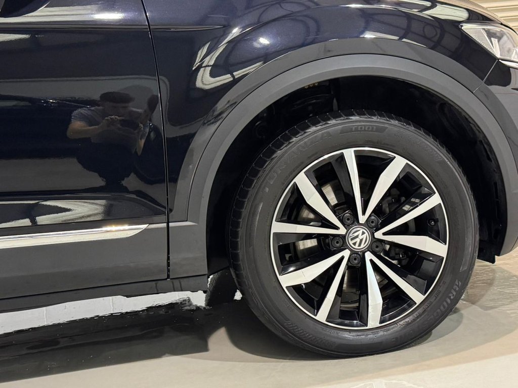 Used Volkswagen T-Roc 2019 for sale - 76962143: Photo 22