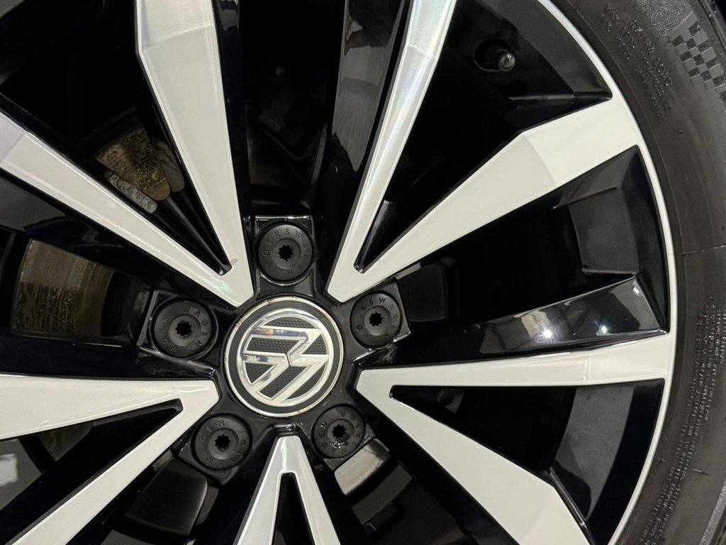 Used Volkswagen T-Roc 2019 for sale - 76962143: Photo 28