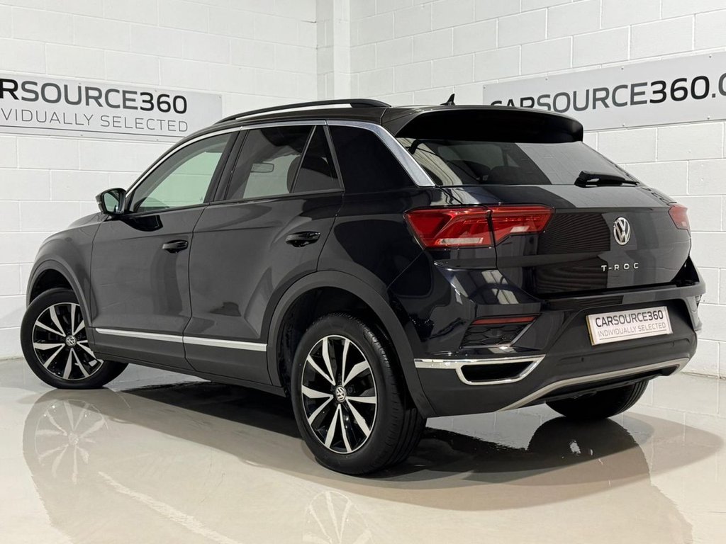 Used Volkswagen T-Roc 2019 for sale - 76962143: Photo 3
