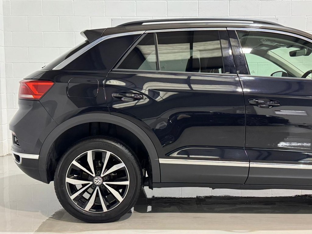 Used Volkswagen T-Roc 2019 for sale - 76962143: Photo 34
