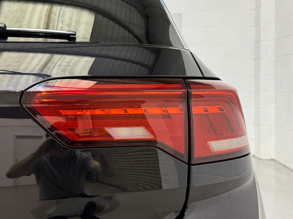 Used Volkswagen T-Roc 2019 for sale - 76962143: Photo 45