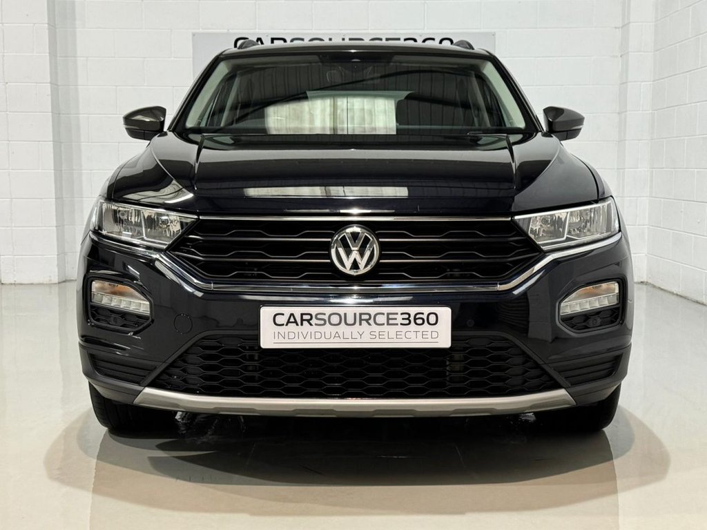 Used Volkswagen T-Roc 2019 for sale - 76962143: Photo 5