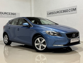 Used Volvo V40 2016 for sale - 78887643: Photo