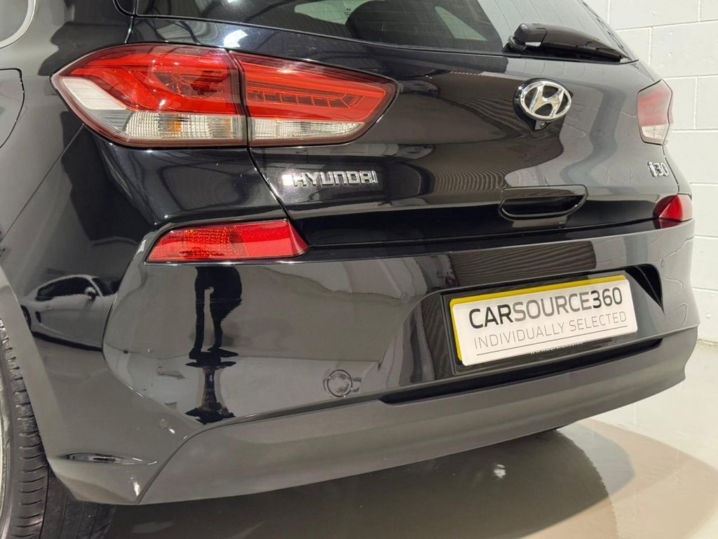 Used Hyundai i30 2019 for sale - 77764634: Photo 27