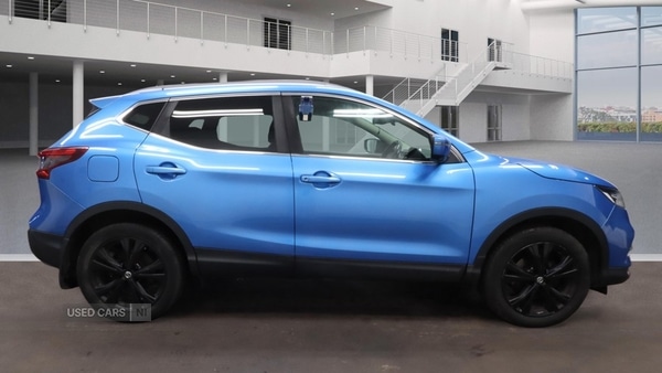 Used Nissan Qashqai 2017 for sale - 77132175: Photo 2