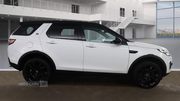 Used Land Rover Discovery Sport 2017 for sale - 77769896: Photo 2