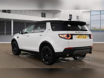 Used Land Rover Discovery Sport 2017 for sale - 77769896: Photo