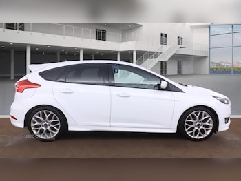 Used Ford Focus 2017 for sale - 76608764: Photo
