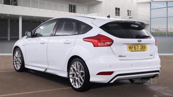Used Ford Focus 2017 for sale - 76608764: Photo 4