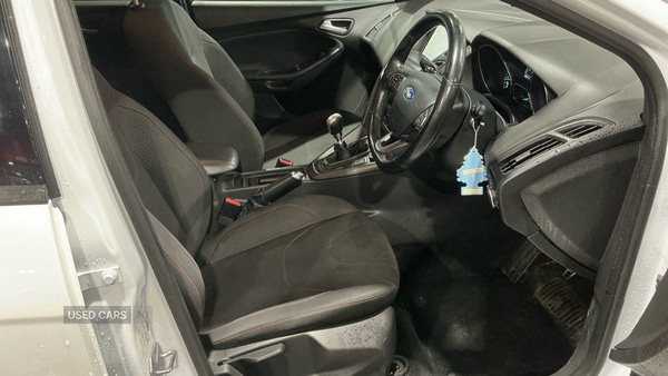 Used Ford Focus 2017 for sale - 76608764: Photo 8