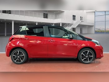 Used Toyota Yaris 2016 for sale - 76153565: Photo 2