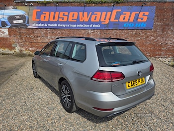 Used Volkswagen Golf 2018 for sale - 79085253: Photo