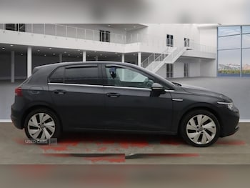 Used Volkswagen Golf 2021 for sale - 77613215: Photo