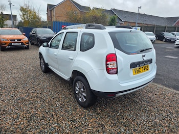 Used Dacia Duster 2018 for sale - 76458194: Photo