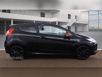 Used Ford Fiesta 2015 for sale - 76646615: Photo