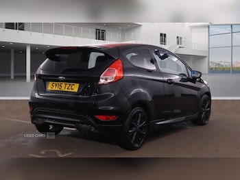 Used Ford Fiesta 2015 for sale - 76646615: Photo